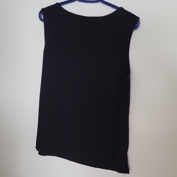 Elegant Black Sleeveless Top by Nina Leonard – Timeless, Chic & Perfect - Picture 8 of 8
